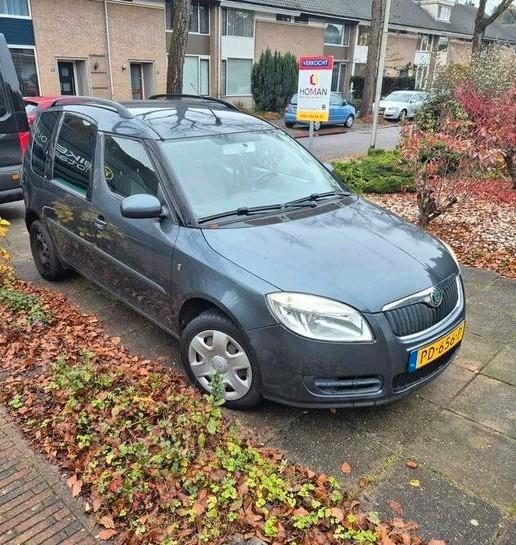 Skoda Roomster 1.4 16V 63KW Scout 2007 Grijs, Auto's, Skoda, Particulier, Roomster, ABS, Airbags, Airconditioning, Centrale vergrendeling