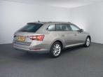 Skoda Superb Combi 1.8 TSI Style Business Canton | Camera |, 4 cilinders, 179 pk, Beige, Origineel Nederlands