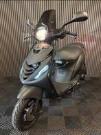 PIAGGIO ZIP 4T 3V BROM 2021 FULL OPTION MAT ZWART, Fietsen en Brommers, Scooters | Piaggio, Maximaal 45 km/u, Zip, Ophalen of Verzenden