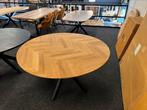 Eiken visgraat tafel rond 140cm normaal 679,- nu 275,-, Ophalen, 100 tot 150 cm, RJ's, Rond