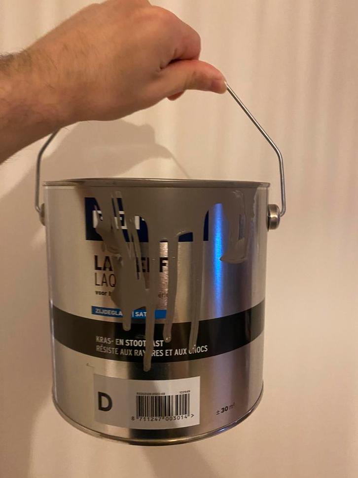 Verf binnendeuren en plinten / kleur: taupe, Doe-het-zelf en Verbouw, Verf, Beits en Lak, Zo goed als nieuw, Verf, Minder dan 5 liter