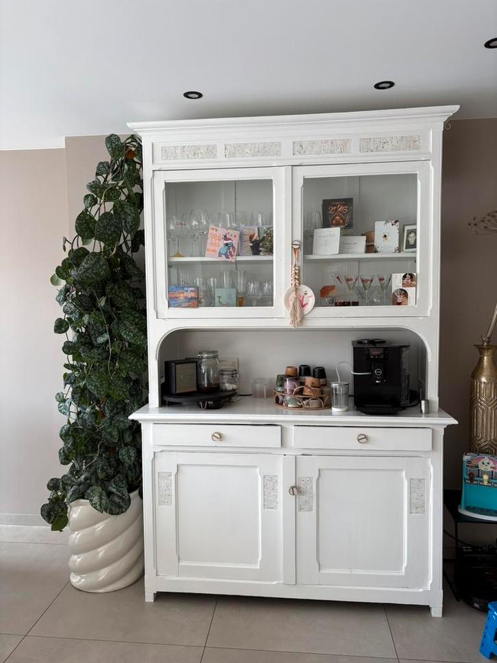 Prachtige antieke buffet kast met arte behang, uniek, Huis en Inrichting, Kasten | Buffetkasten, Zo goed als nieuw, 25 tot 50 cm