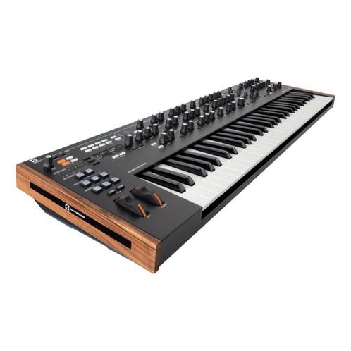 Novation SUMMIT Hybride Poly 16 stemmig 61 Keys SUPERPRIJS !, Muziek en Instrumenten, Keyboards, Nieuw, 61 toetsen, Overige merken