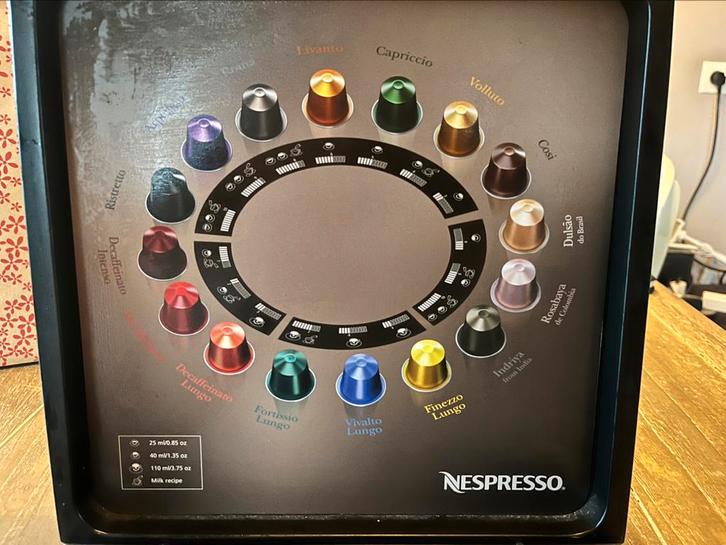 Bewaardoos koffiecapsules, Witgoed en Apparatuur, Koffiemachine-accessoires, Zo goed als nieuw, Ophalen of Verzenden