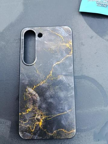 Backcover Samsung S23 maand oud beschikbaar voor biedingen