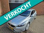 Volvo V40 T3 150PK 2014 - 1e eigenaar, Auto's, Volvo, Voorwielaandrijving, Gebruikt, 4 cilinders, 150 pk