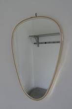 Vintage spiegel met koperen rand, Huis en Inrichting, Woonaccessoires | Spiegels, Minder dan 50 cm, Verzenden, Zo goed als nieuw