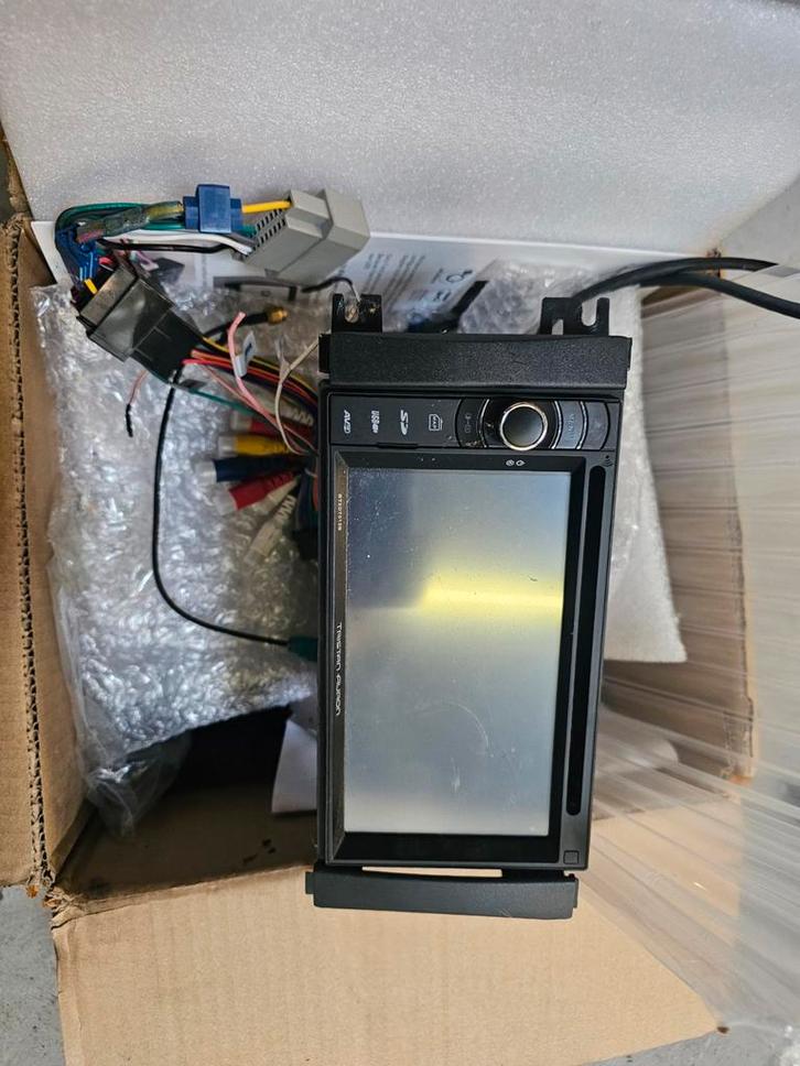 2 din radio Tristan Auron, Auto diversen, Autoradio's, Zo goed als nieuw, Ophalen