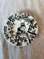 Iittala Servies Uil Motief, Huis en Inrichting, Keuken | Servies, Keramiek, Ophalen of Verzenden, Zo goed als nieuw, Bord(en)