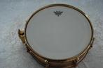 Adams Bell brass snaredrum met nieuwe vellen  <25252256>, Muziek en Instrumenten, Gebruikt, ., Drums of Percussie, Ophalen of Verzenden