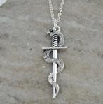 Slang en Zwaard hanger, ketting 46 cm Gothic, punk,, Nieuw, Overige materialen, Ophalen of Verzenden, Verstelbaar