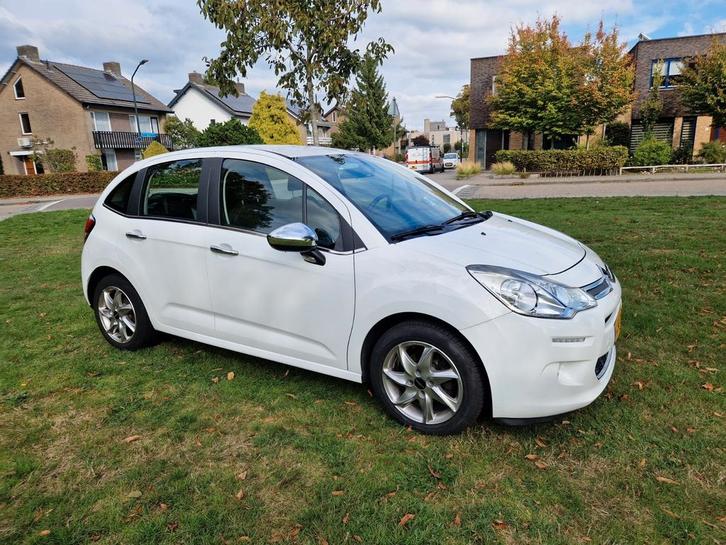 Citroën C3 1.2 VTI 60KW/82PK 2013 Wit, Auto's, Citroën, Particulier, C3, Airbags, Airconditioning, Bluetooth, Boordcomputer, Centrale vergrendeling