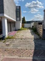 Te huur parkeerruimte in Voorschoten, Huizen en Kamers, Garages en Parkeerplaatsen, Zuid-Holland