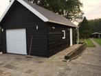 Houten Garage met Sectionaaldeur