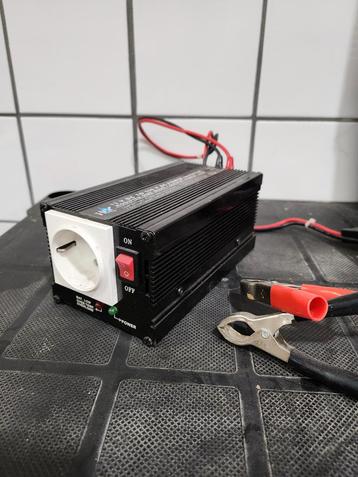 HQ Omvormer 300W 12V naar 230V beschikbaar voor biedingen