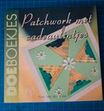 T. van der Plas - Patchword met cadeaulintjes, Ophalen of Verzenden, Zo goed als nieuw, T. van der Plas