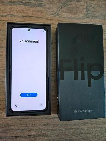 Samsung Galaxy Flip 4 in zéér nette staat!