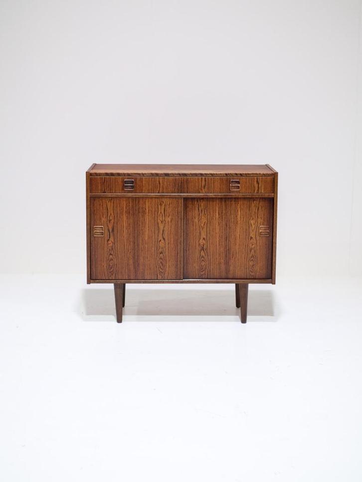 Kast met schuifdeuren en lade palissander Deens vintage, Huis en Inrichting, Kasten | Ladekasten, Zo goed als nieuw, Minder dan 100 cm