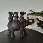 Beeld van een Olifant met Kleine Olifantjes Nieuw, Verzamelen, Beelden en Beeldjes, Ophalen of Verzenden, Nieuw, Dier