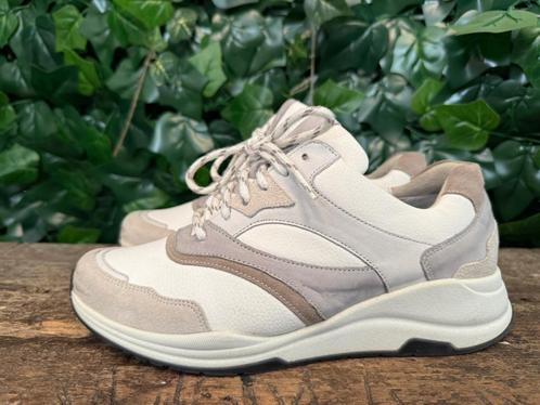 Bijna nieuwe sneakers van Durea maat 40 (maat K), Kleding | Dames, Schoenen, Zo goed als nieuw, Sneakers of Gympen, Wit, Ophalen of Verzenden