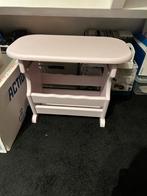 Leuke krantenbak / bijzettafel, Gebruikt, 55 tot 75 cm, Ovaal, Hout