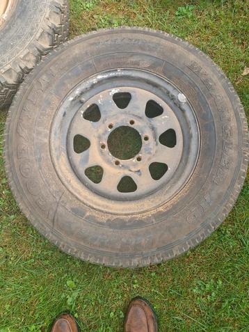 Goodyear Wrangler HP 245/70R16 Banden met Velg beschikbaar voor biedingen
