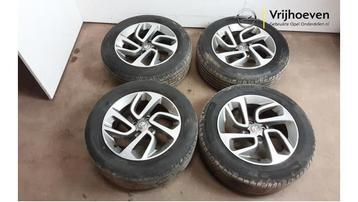 Velgen set + banden van een Opel Crossland X (Crossland X 17 beschikbaar voor biedingen