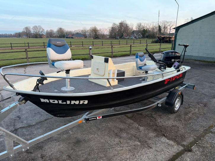 Askeladen visboot, Watersport en Boten, Vis- en Consoleboten, Zo goed als nieuw, Tot 10 pk, 3 tot 6 meter, Benzine, Buitenboordmotor