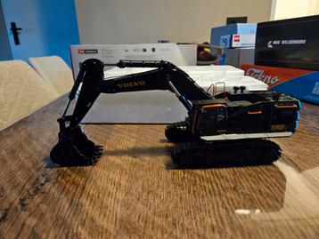 WSI Volvo EC950F Graafmachine black edition beschikbaar voor biedingen