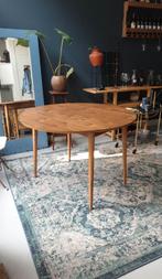 Vintage inklapbare eettafel 110cm, Huis en Inrichting, Tafels | Eettafels, Ophalen, Zo goed als nieuw, Vier personen, 100 tot 150 cm