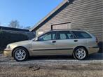 Volvo V40 2.0 Europa (bj 2001, automaat), Auto's, Volvo, 136 pk, Gebruikt, 4 cilinders, Beige