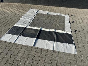 Zijwand marvella met raam beschikbaar voor biedingen