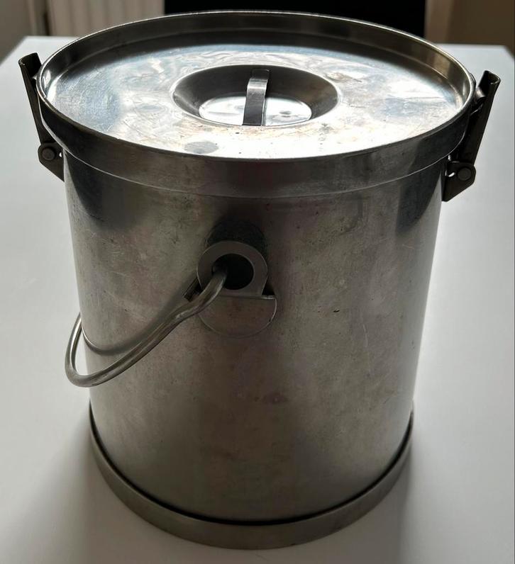 Koninklijke Luchtmacht gamel 5 liter in zeer goede staat, Verzamelen, Militaria | Algemeen, Luchtmacht, Overige typen, Nederland