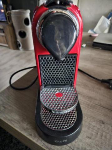 Zgan Krups Nespresso Citiz - Koffiecupmachine - Rood... beschikbaar voor biedingen
