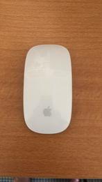 Apple magic mouse type 1, Computers en Software, Muizen, Ophalen of Verzenden, Zo goed als nieuw