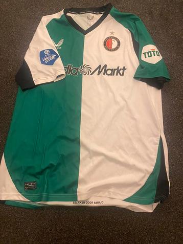 Feyenoord shirt Hwang beschikbaar voor biedingen