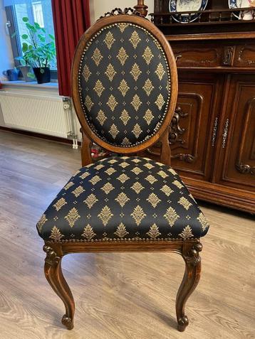 6 antieke Louis XVI medaillon salon/eetkamerstoelen beschikbaar voor biedingen