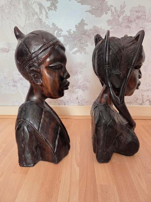 Bijzonder mooie Afrikaanse houten borstbeelden, Antiek en Kunst, Kunst | Beelden en Houtsnijwerken, Ophalen of Verzenden