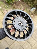 Vespa sprint grote trommel velg nieuw, Motoren, Ophalen of Verzenden
