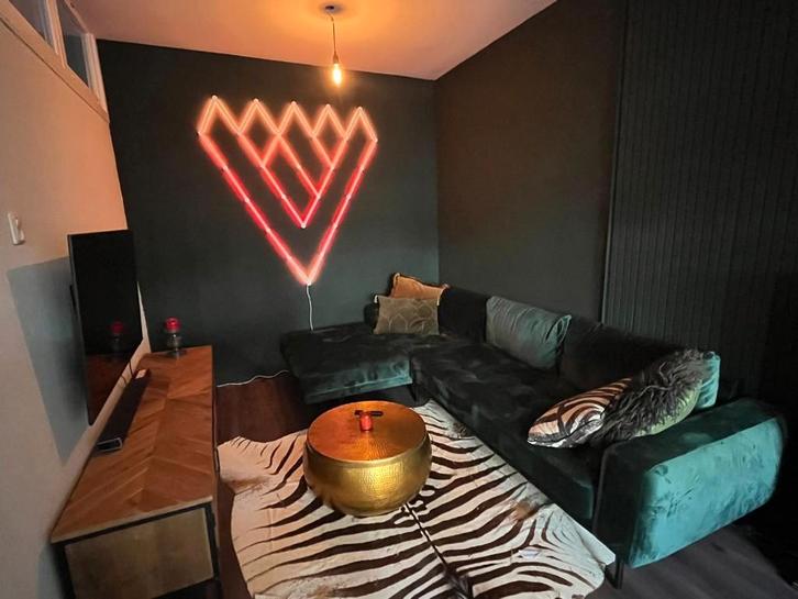 Lumz hoekbank Bodio DAX – donkergroen velvet, Huis en Inrichting, Banken | Bankstellen, Gebruikt, Hoekbank, Driepersoons, 200 tot 250 cm