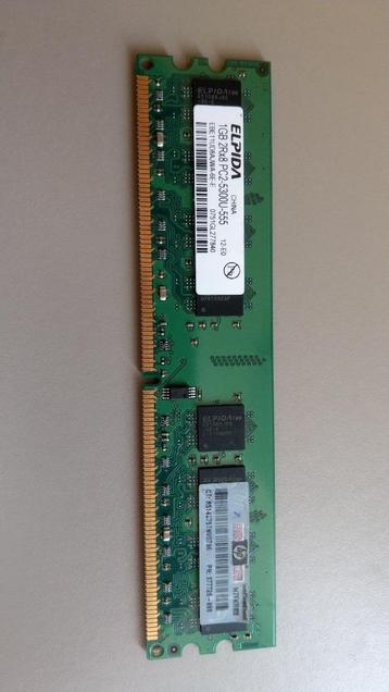 2 stuks Elpida 1GB 2Rx8 PC2-5300U-555 beschikbaar voor biedingen
