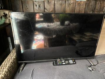 Hkc 32 inch tv beschikbaar voor biedingen