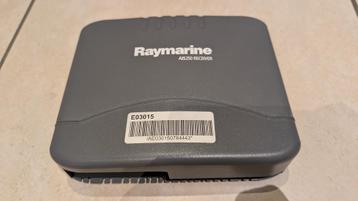 Raymarine AIS250 AIS ontvanger beschikbaar voor biedingen