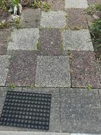 Gratis tuintegels 90m2, Gebruikt, Ophalen of Verzenden, 10 m² of meer, Beton