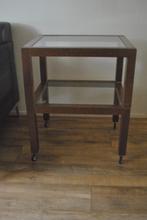 Sidetable op wielen, 73 bij 63 bij 49 cm, Huis en Inrichting, Tafels | Sidetables, Ophalen, Gebruikt, 50 tot 100 cm, 25 tot 50 cm