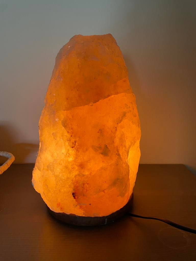 Zoutlamp groot, Huis en Inrichting, Lampen | Tafellampen, Ophalen, Zo goed als nieuw, Minder dan 50 cm