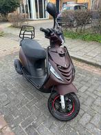 Piaggio Zip, Benzine, Maximaal 45 km/u, Ophalen of Verzenden, Zo goed als nieuw