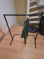 Kledingrek voor Malm Ikea kast, Ophalen