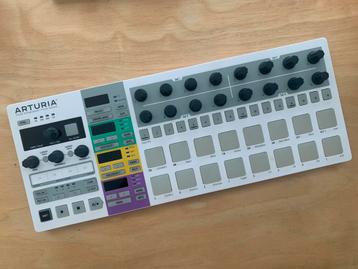 Arturia Beatstep Pro beschikbaar voor biedingen
