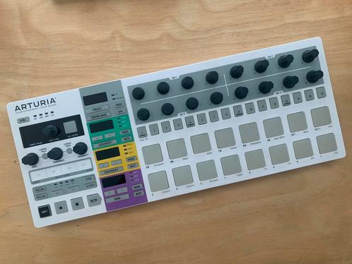 Arturia Beatstep Pro, Muziek en Instrumenten, Midi-apparatuur, Zo goed als nieuw, Ophalen of Verzenden